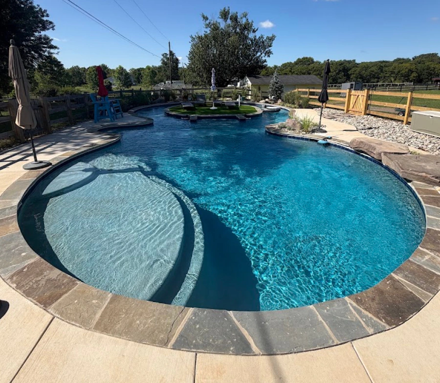 pool care maintenance leesburg va